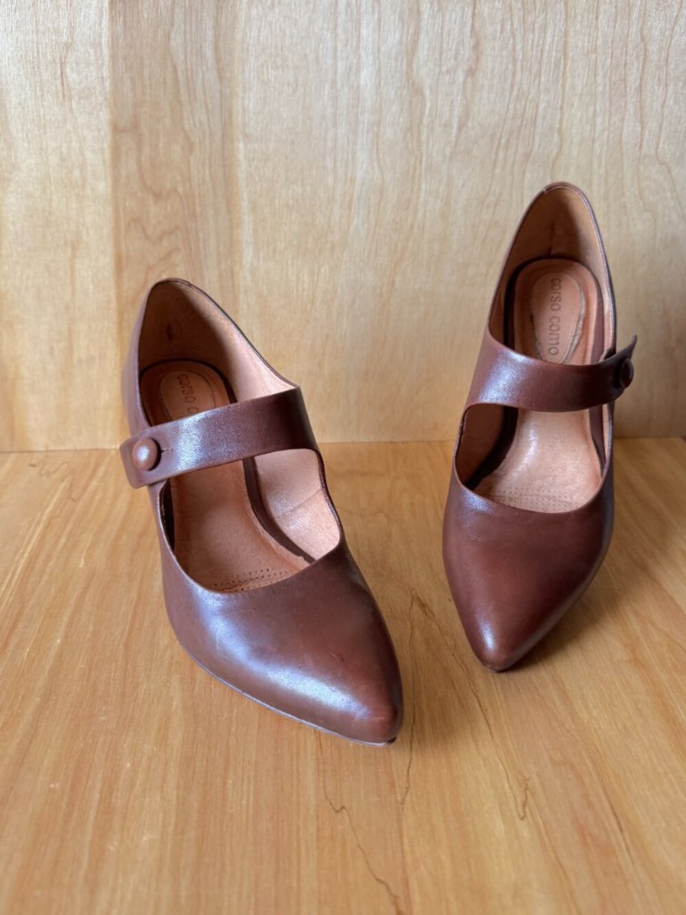 Chocolate Brown Leather Corso Como Heels - Picture 4 of 16